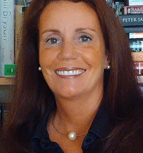 dr susan byrne addiction specialist and managing director connolly counselling centre